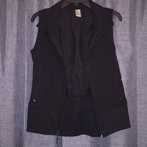 Mondetta Athletic Style Vest